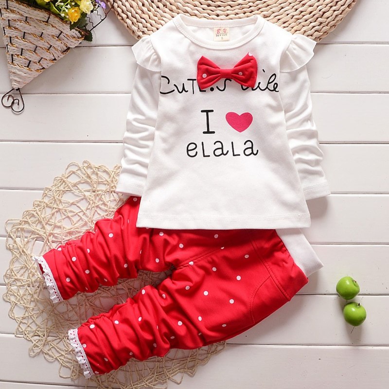 Красивая одежда для малышей