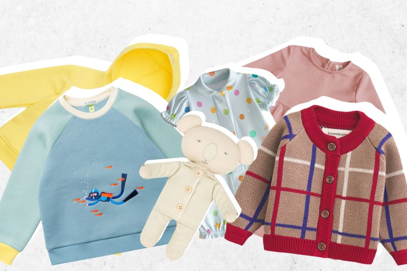 Дети выбирают одежду