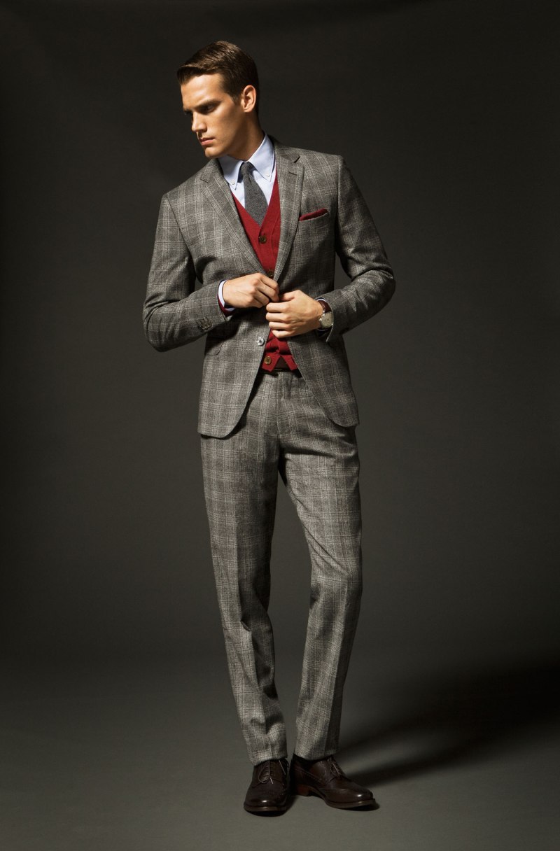 Мужчина в костюме