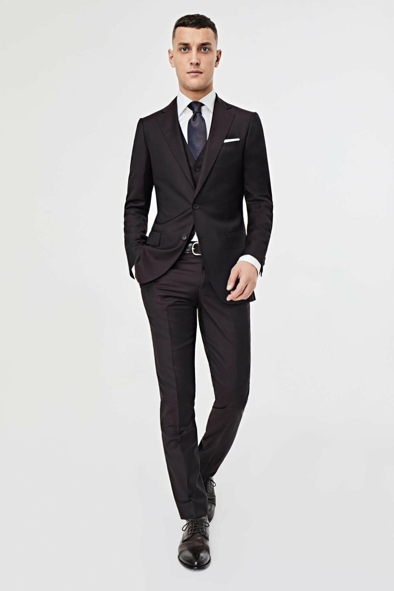 Деловой костюм мужской