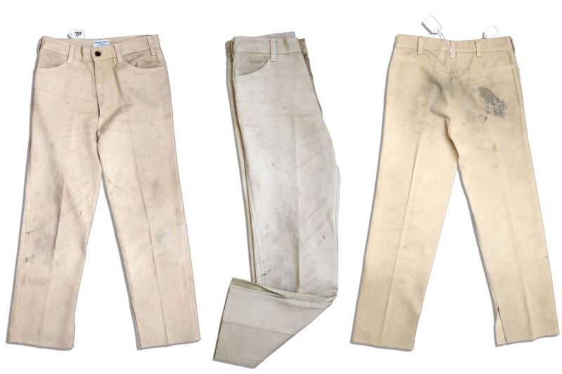 Брюки мужские грязные