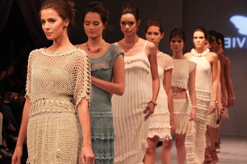 Alzira Vieira модели