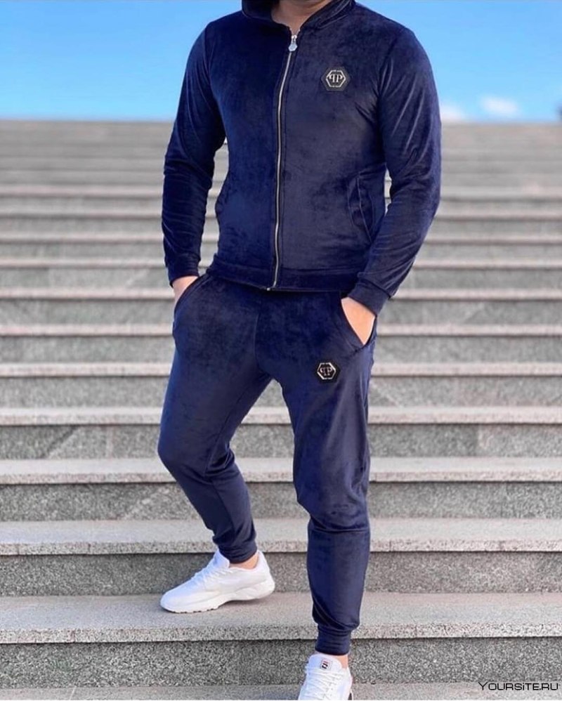 Велюровый костюм Versace мужской