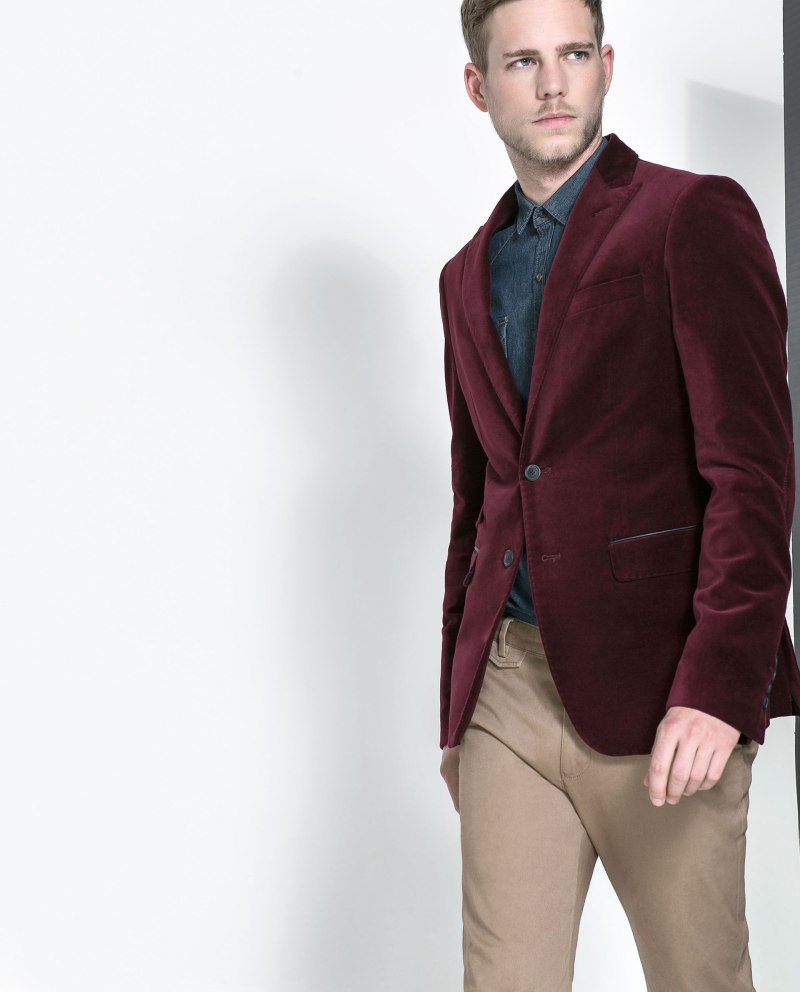 Бархатный блейзер Zara