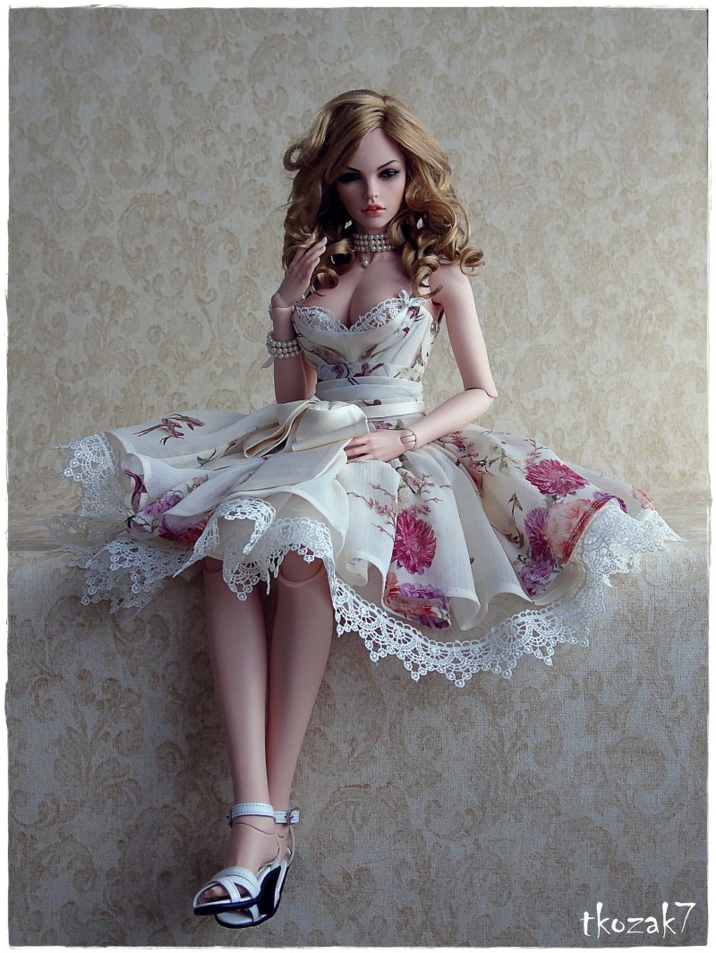 Куклы БЖД Иплхаус Стелла