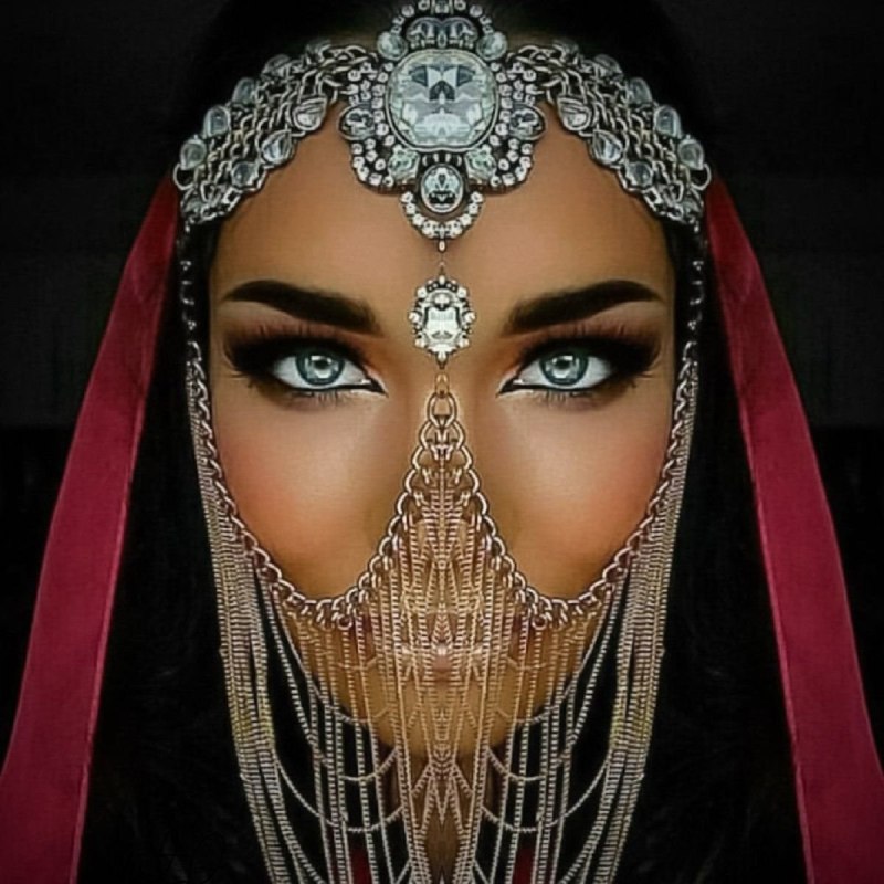 Тика и Лалатика