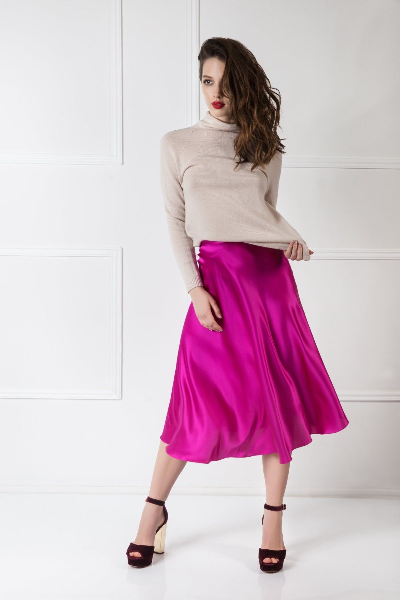 Юбка из шелка