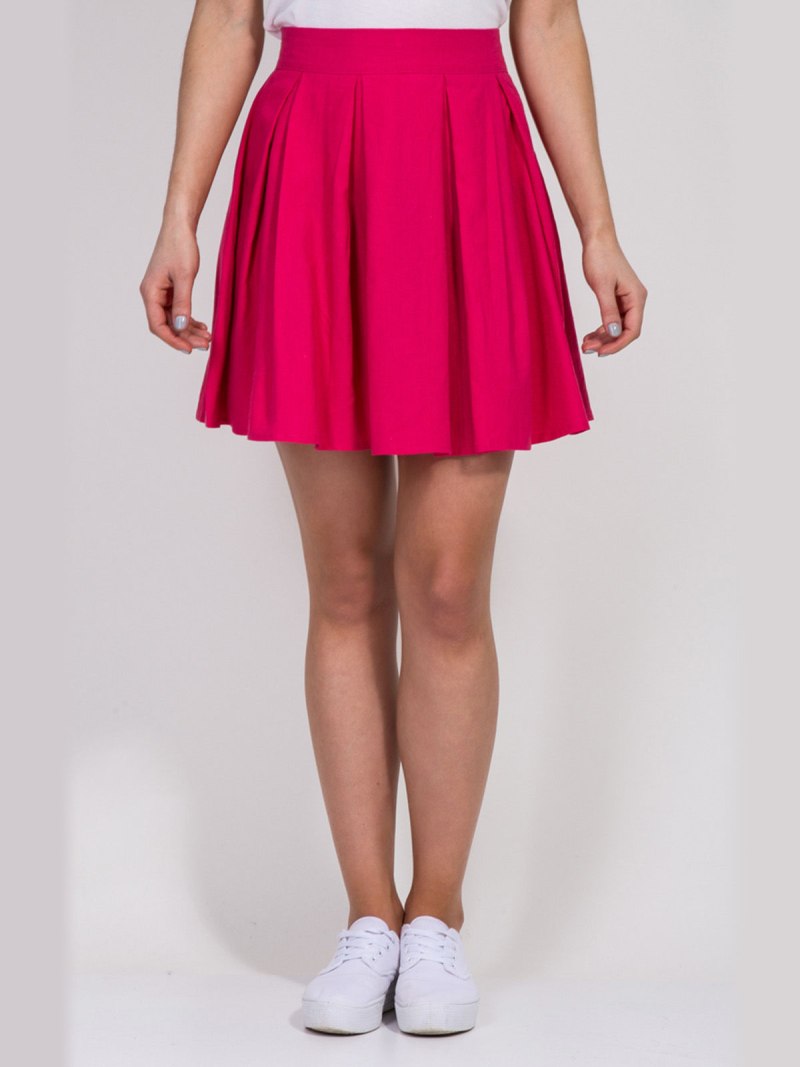 Юбка малинового цвета