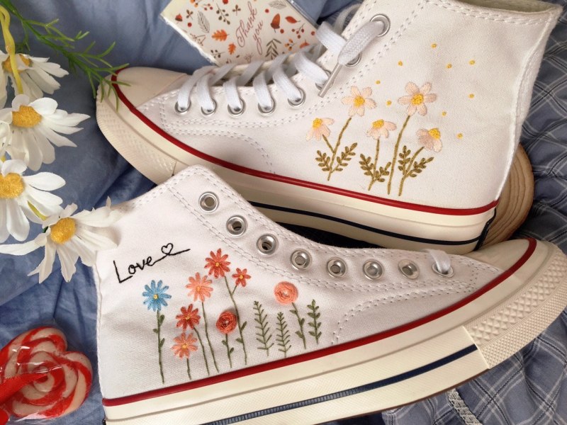 Converse Chuck Taylor Valentines