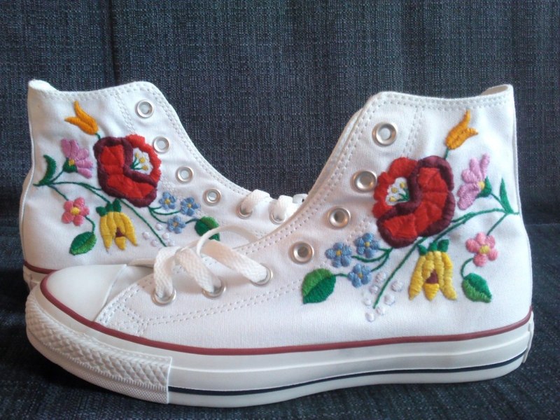 Туфли с вышивкой