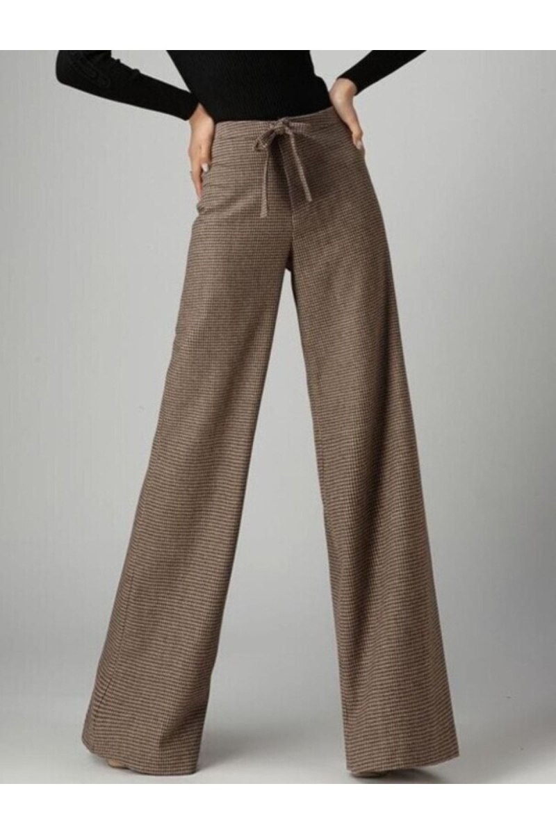 Широкие классические брюки