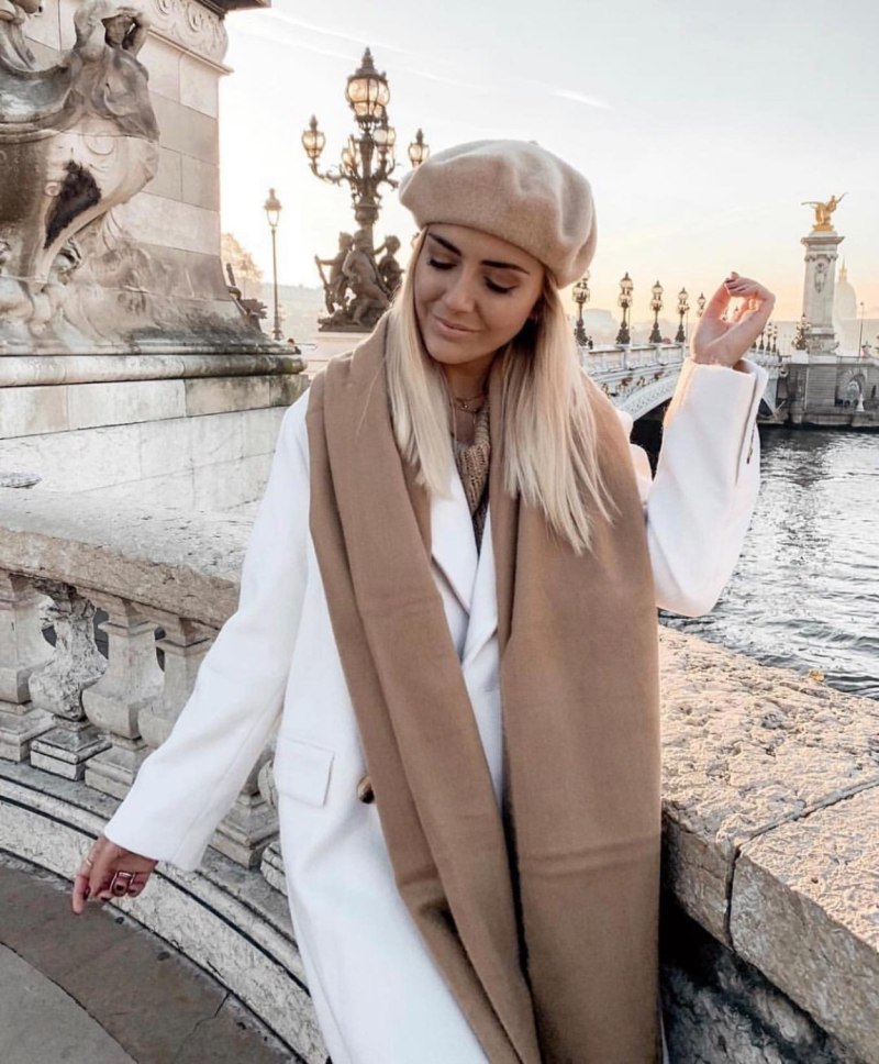 Шапка к пальто женское