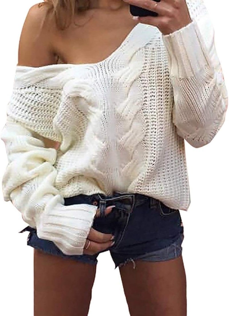 Вязаный свитер на одно плечо