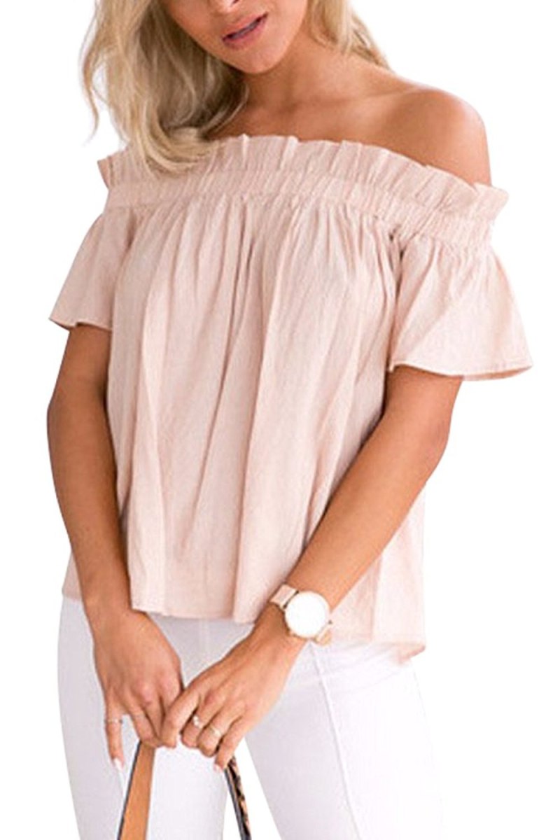 Блузка с открытым плечом