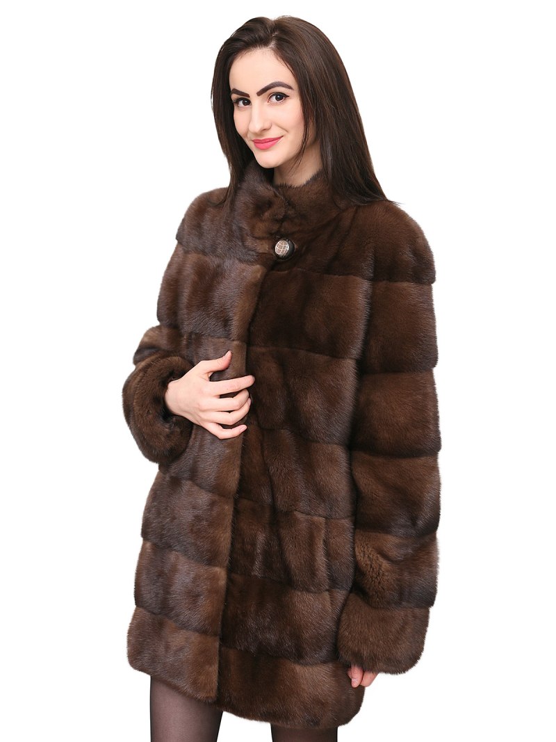 Коричневая шуба из норки