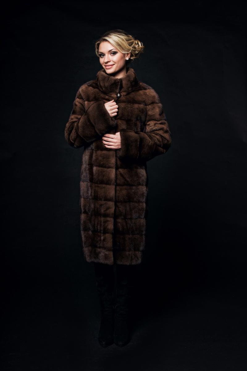 Шуба коричневая