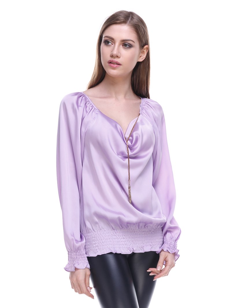 Шелковая сиреневая блузка