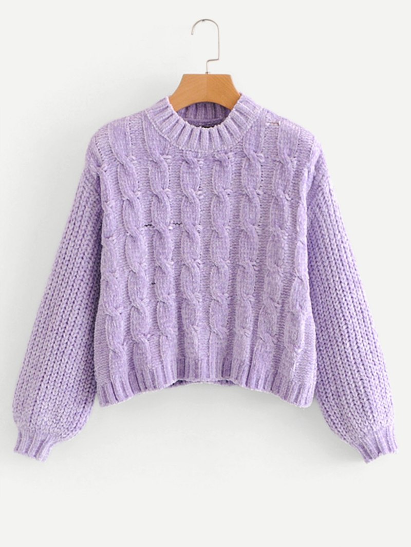 Сиреневый свитер