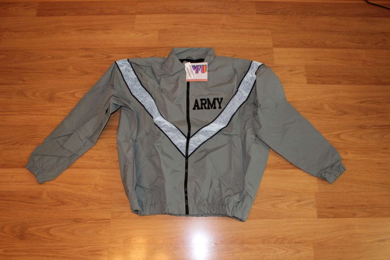 Армейский спортивный костюм