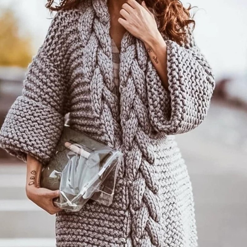 Кардиган вязаный