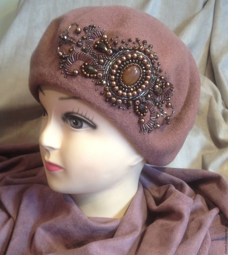 Вышивка бисером на шапке