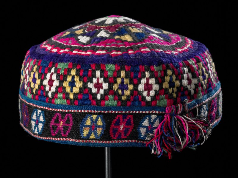 Худжандская тюбетейка