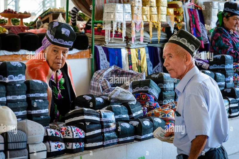 Узбекская тюбетейка Чуст