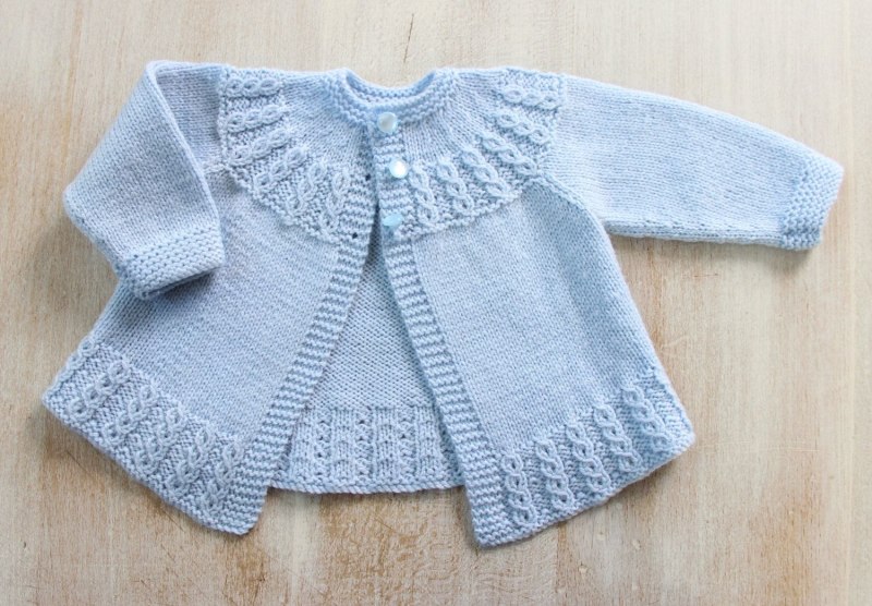 Вязаные кофточки для девочек