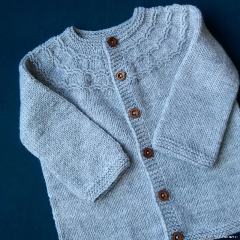 Детский джемпер на пуговицах