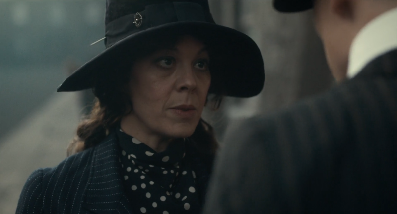 Острые козырьки Изабелла Петровна