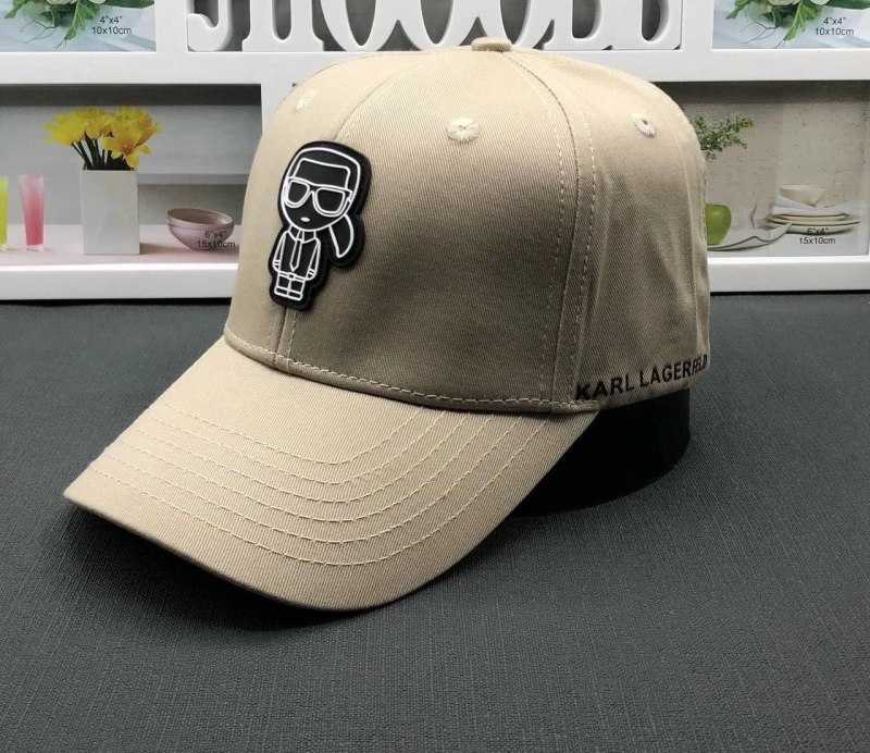 Бейсболка Karl Lagerfeld