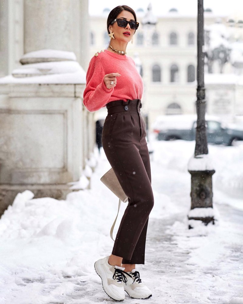 Фюсун Линдер 2023