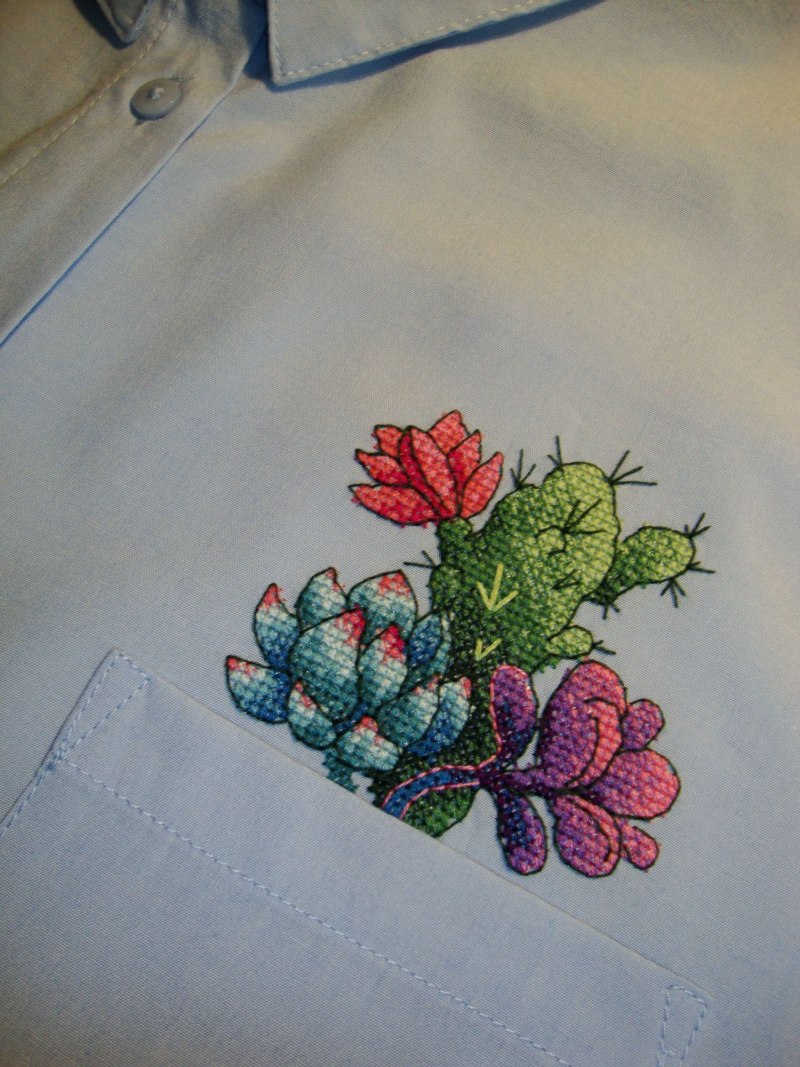 Вышивка на кармане