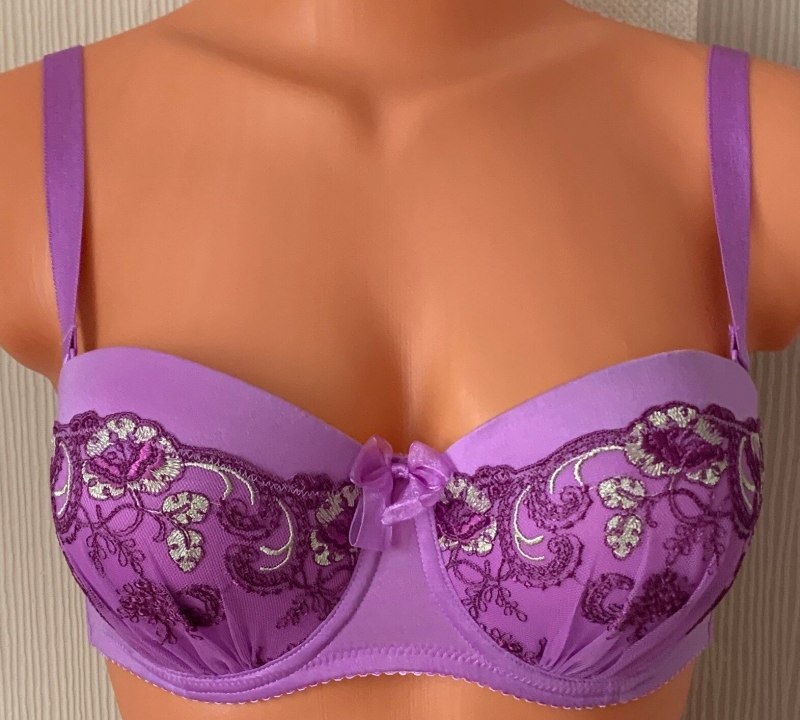 Балконет бюстгальтер фото