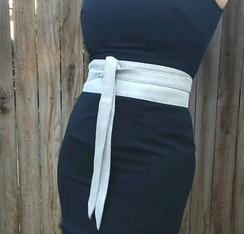 Широкий пояс для платья