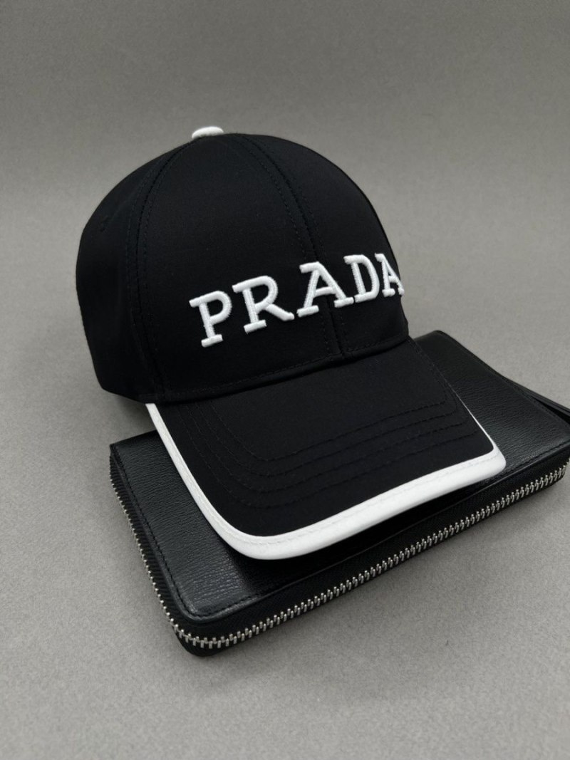 Кепка Прада женская оригинал