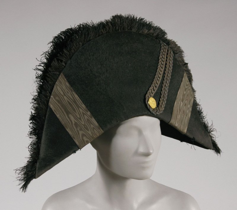 Офицерская треуголка 1812