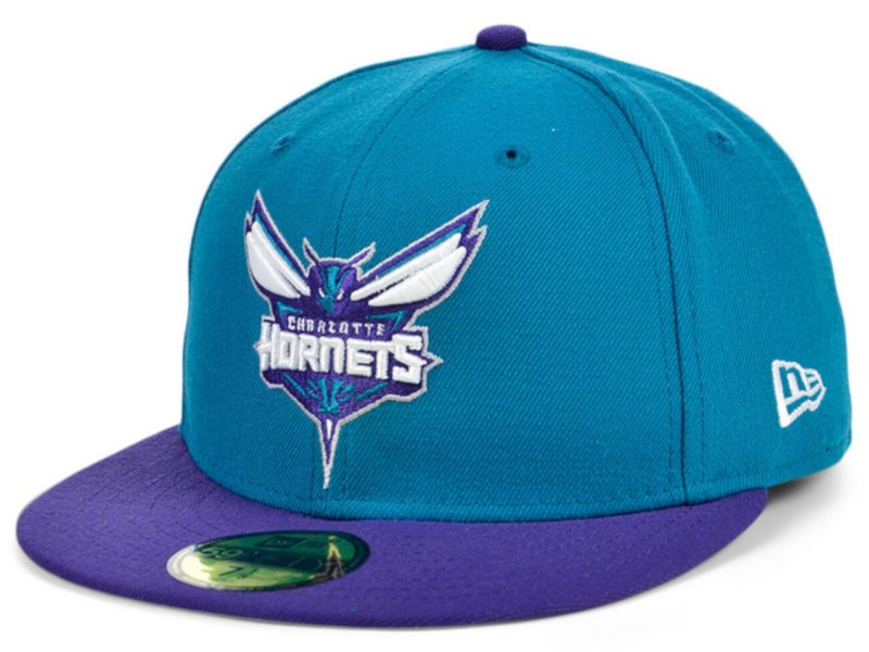 Charlotte Hornets кепка