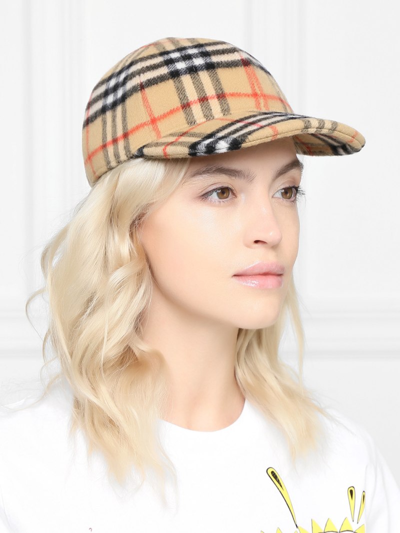 Кепка в клетку Burberry