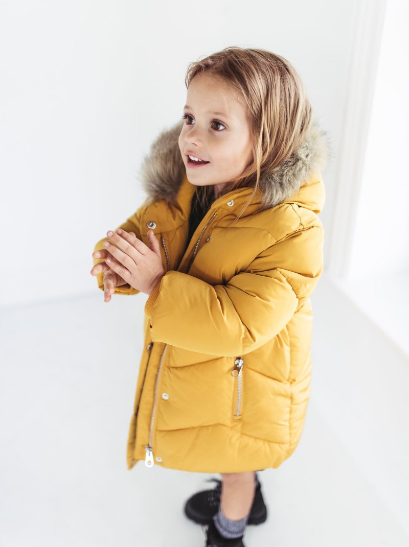 Куртка Zara для девочки