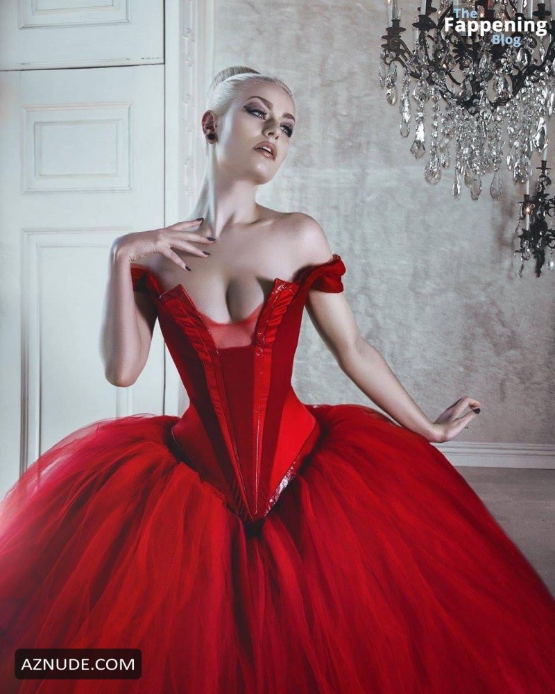 Linda FRIESEN платья