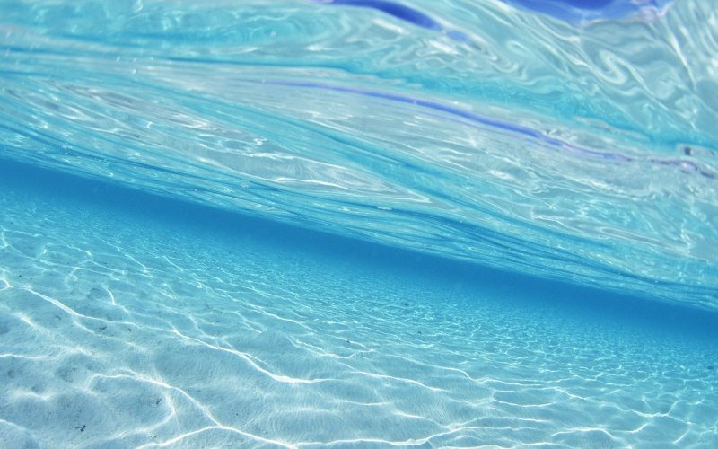 Голубая вода