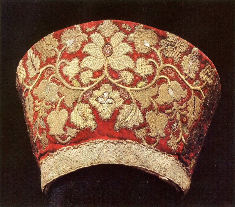 Повойник, Кичка, кокошник