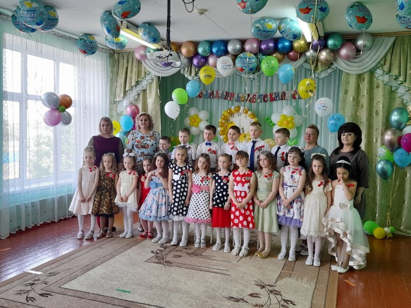 Фотосессия в садике на выпускной