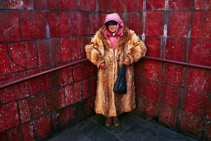 Женщина в шубе