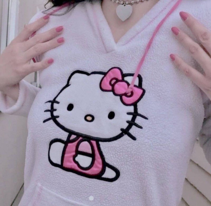 Одежда Kuromi hello Kitty