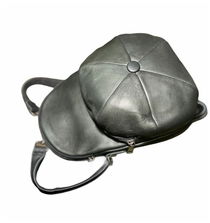 Рюкзак кепка кожаный