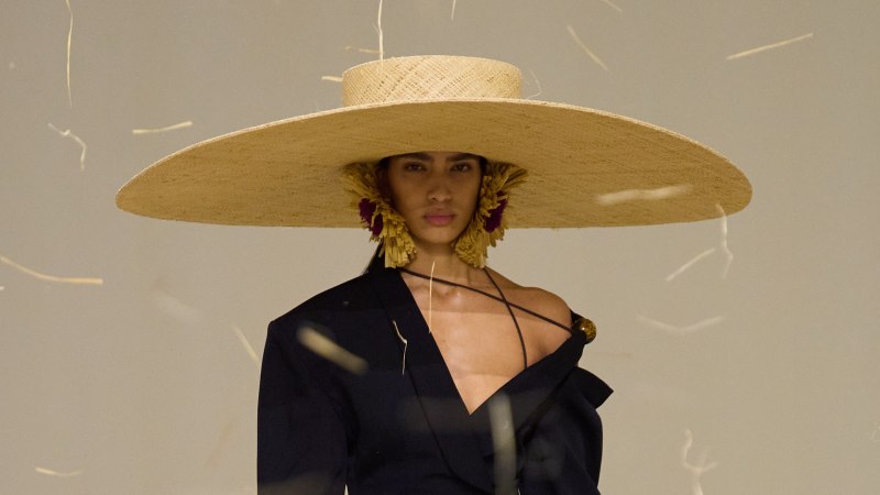 Шляпа Jacquemus