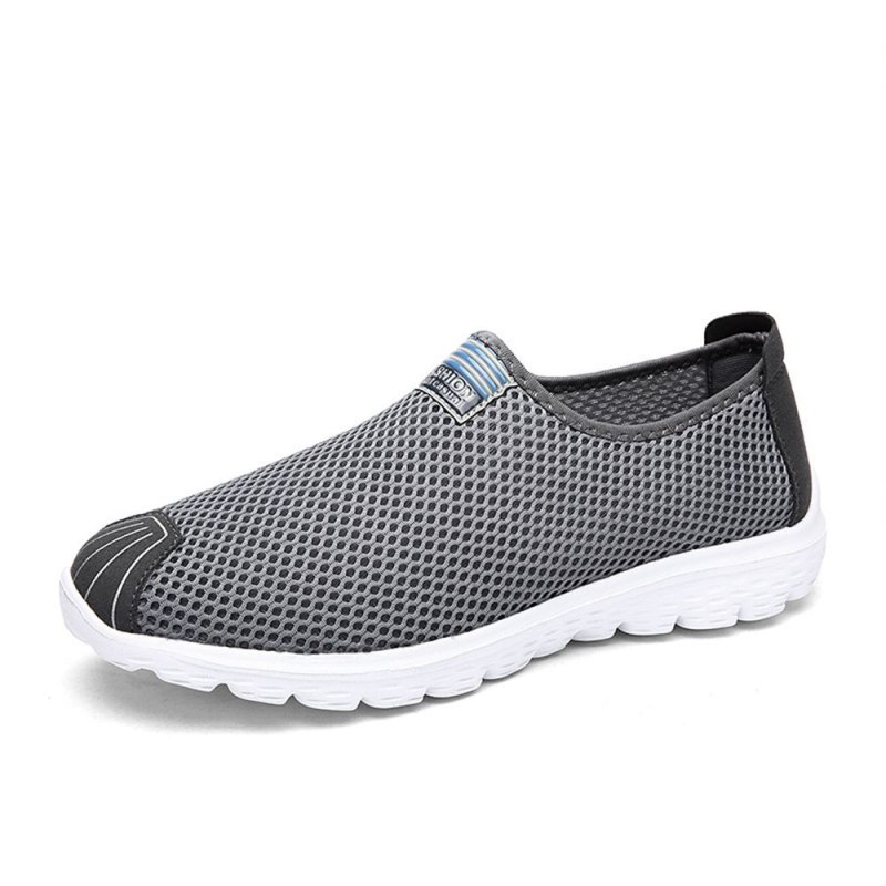 Сеточные кроссовки мужские дышащие adidas