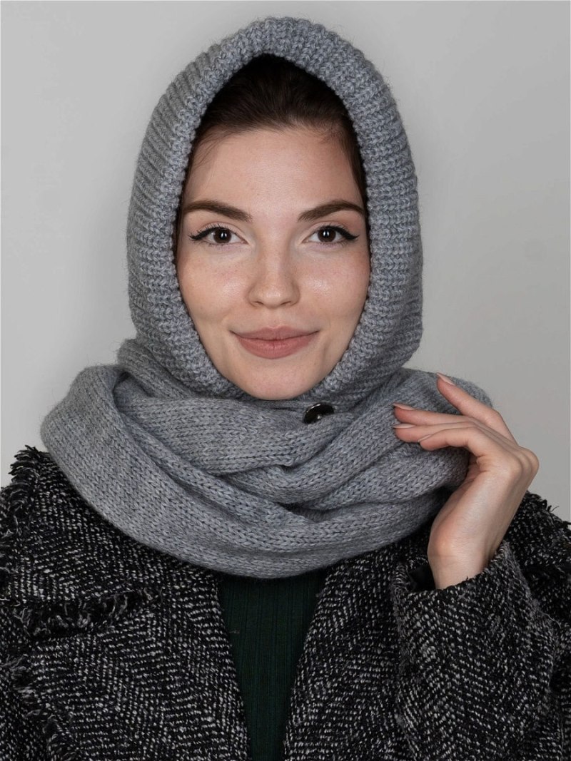 Капор Зара